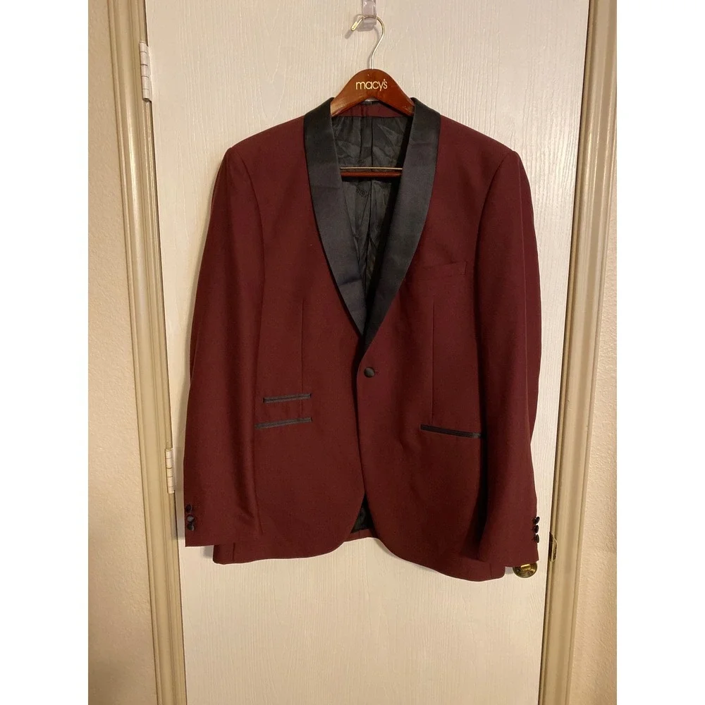 Berragamo Mens Burgundy Tuxedo Blazer Satin Shawl Lapel Madison-Tux 44L 38L